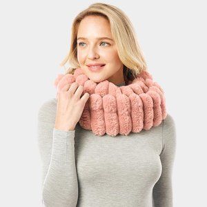 Pink Soft Faux Fur Infinity Scarf